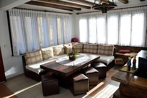 Trenchova Guest House