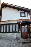 Trenchova Guest House