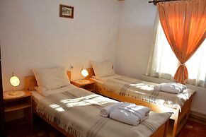 Trenchova Guest House