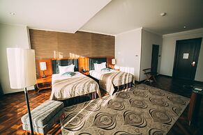 Damas International Hotel