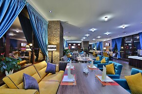 Damas International Hotel