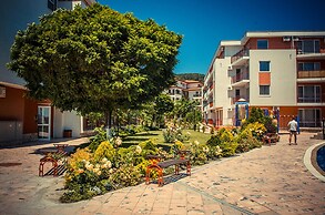 Menada Privilege Fort Beach