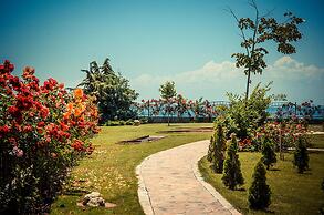 Menada Privilege Fort Beach