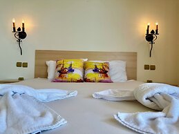 Menada Atrium Apartments