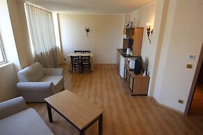 Menada Atrium Apartments