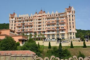 Menada Atrium Apartments