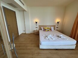 Menada Atrium Apartments