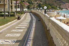 Menada Atrium Apartments