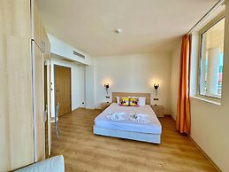 Menada Atrium Apartments