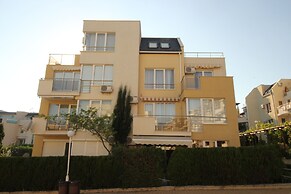 Menada Belle View Apartments