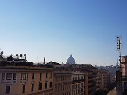 MORE Cola di Rienzo B&B