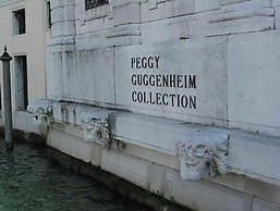 PEGGY-Guggenheim