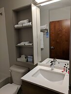 Microtel Inn & Suites by Wyndham Clarion