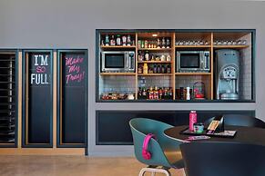 Moxy Vienna Airport