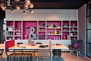 Moxy Vienna Airport