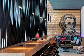 Moxy Vienna Airport