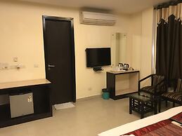 Hotel Nand Kartar Orchid Suites