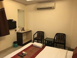 Hotel Nand Kartar Orchid Suites