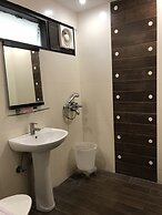 Hotel Nand Kartar Orchid Suites