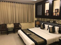 Hotel Nand Kartar Orchid Suites