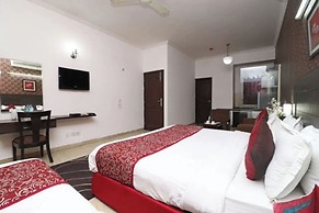 Hotel Jashn Inn near Apollo Hospital, Delhi