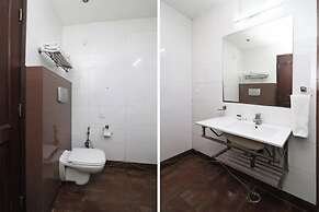 Hotel Jashn Inn near Apollo Hospital, Delhi