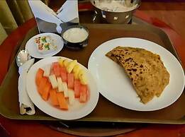 Hotel Jashn Inn near Apollo Hospital, Delhi