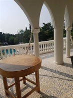 La Fortress Boutique Hotel