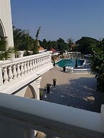 La Fortress Boutique Hotel