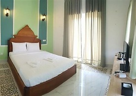 La Fortress Boutique Hotel