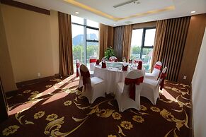 Muong Thanh Holiday Con Cuong