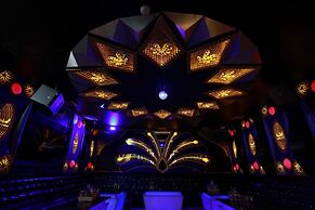 Muong Thanh Holiday Con Cuong