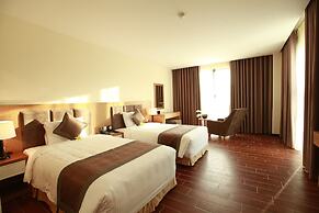 Muong Thanh Holiday Con Cuong