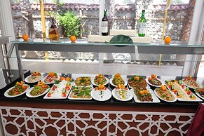 Beldibi Beach Hotel