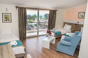 Beldibi Beach Hotel