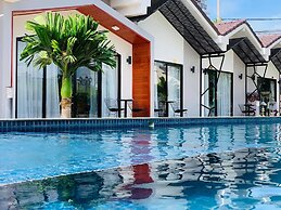 Sandy Clay Bungalows