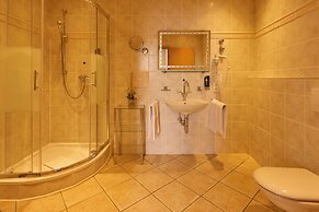 Trip Inn PostHotel Düren