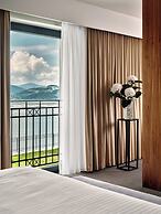 Heron Live Hotel