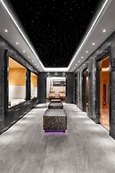 Heron Live Hotel