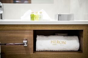 Heron Live Hotel