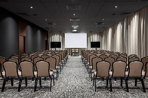 Heron Live Hotel