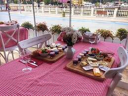 Hatunca Otel & Restaurant