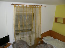 Penzión Agrothermal Bešeňová