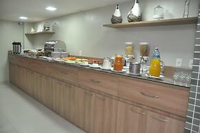Mont Blanc Suites Duque de Caxias