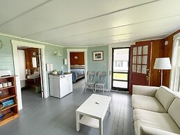 Highland Lodge
