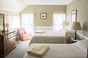 Highland Lodge