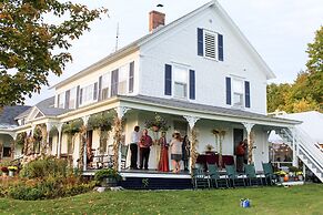 Highland Lodge