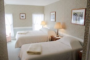 Highland Lodge