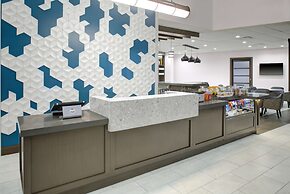 Hyatt Place Dallas / The Colony