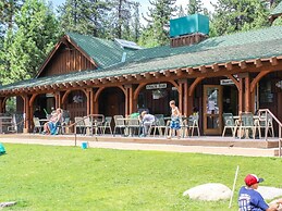 Pathway Tahoe Donner Retreat